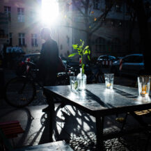 <p>An autumn afternoon on Berlin's Oderberger Strasse.<br /></p>