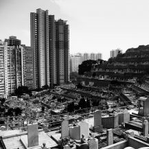 <p>The terraced Chinese Permanent Cemetery hugs the hillsides behind the high-rise towers of Aberdeen, almost forming an ampitheatre where the ancestors can watch over their descendants. </p>