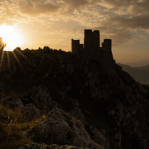 <p>Morning breaks over the ruins of the mountaintop fortress at Calascio.</p>