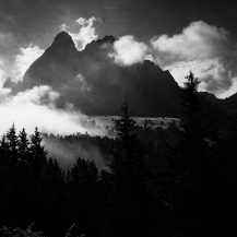 <p>A view of the Sas de Pütia / Peitlerkofel peak from a bit down-valley. </p>