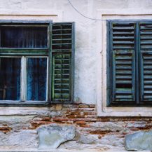 <p>Beautifully aged shutters on an old house in Sibiu.<br /></p>