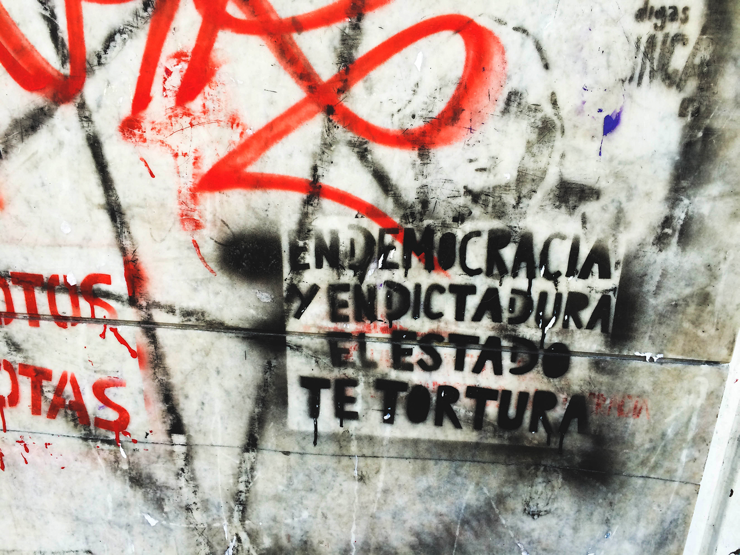 <p>'In democracy and dictatorship, the state tortures you.' A tag capturing a certain Argentine nihilism.</p>