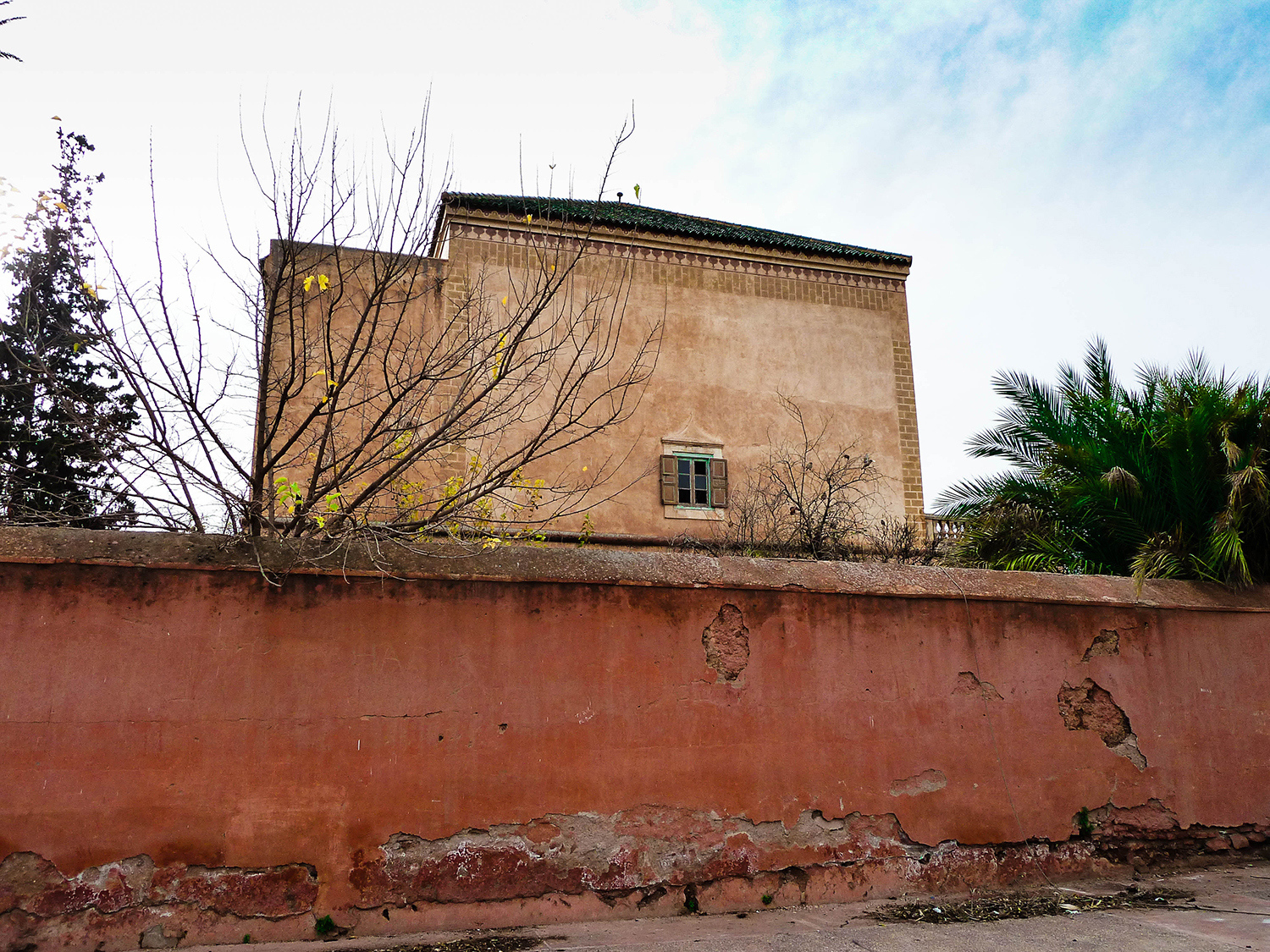 <p>A view of the Menara, a pavilion that dates from the 16th Century and sometimes served as a sultan's summer quarters. </p>
