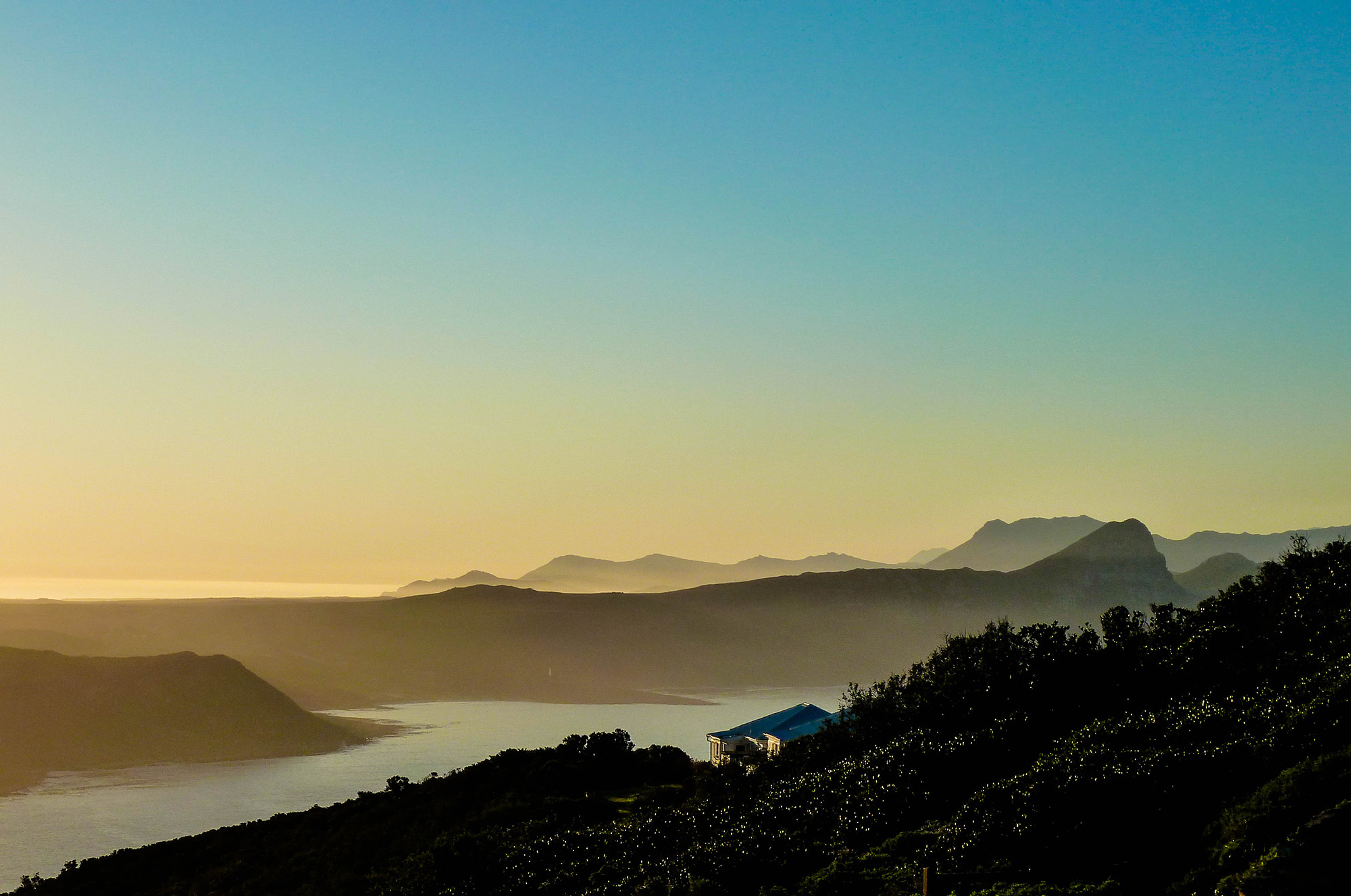 <p>A cottage on Cape Point commands a breathtaking view over the South Atlantic.</p>